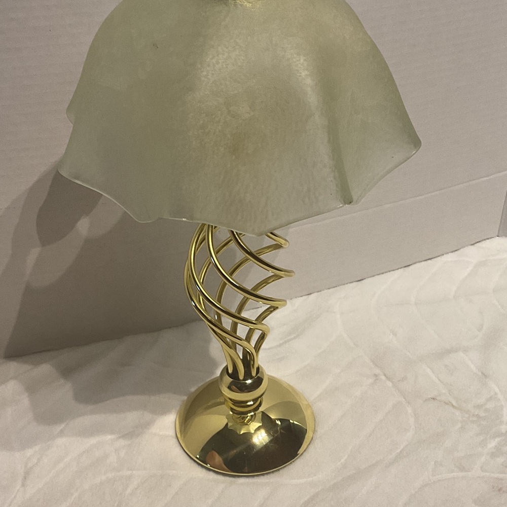 Candle holder